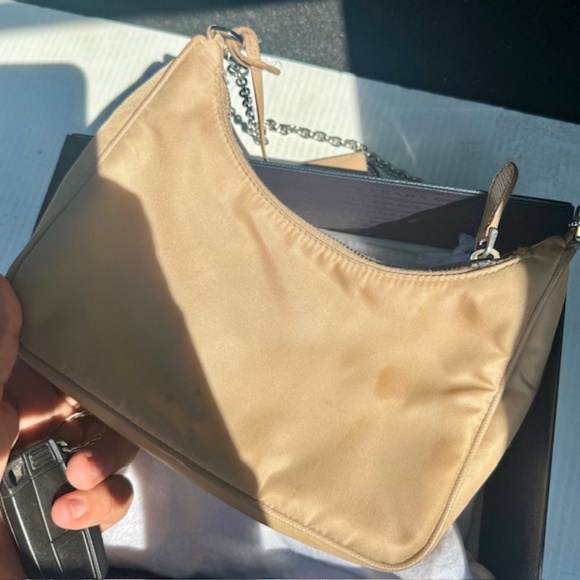 PRADA Re-Edition 2005 $1950 - Picture 3 of 11